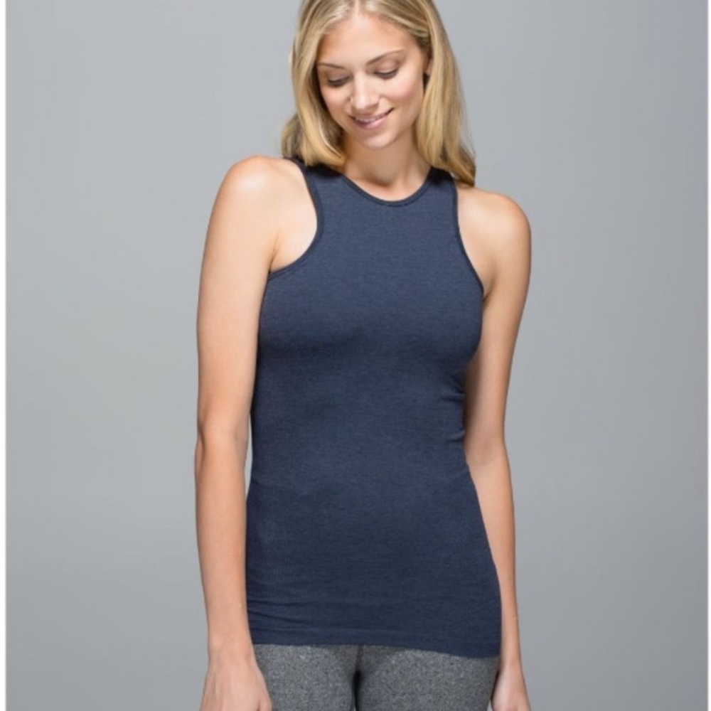 LULULEMON Women’s tank top size 6
